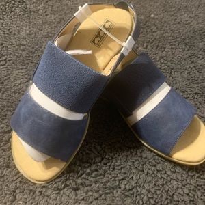 American Sweatheart Blue Sandals SZ 7.5 Women's